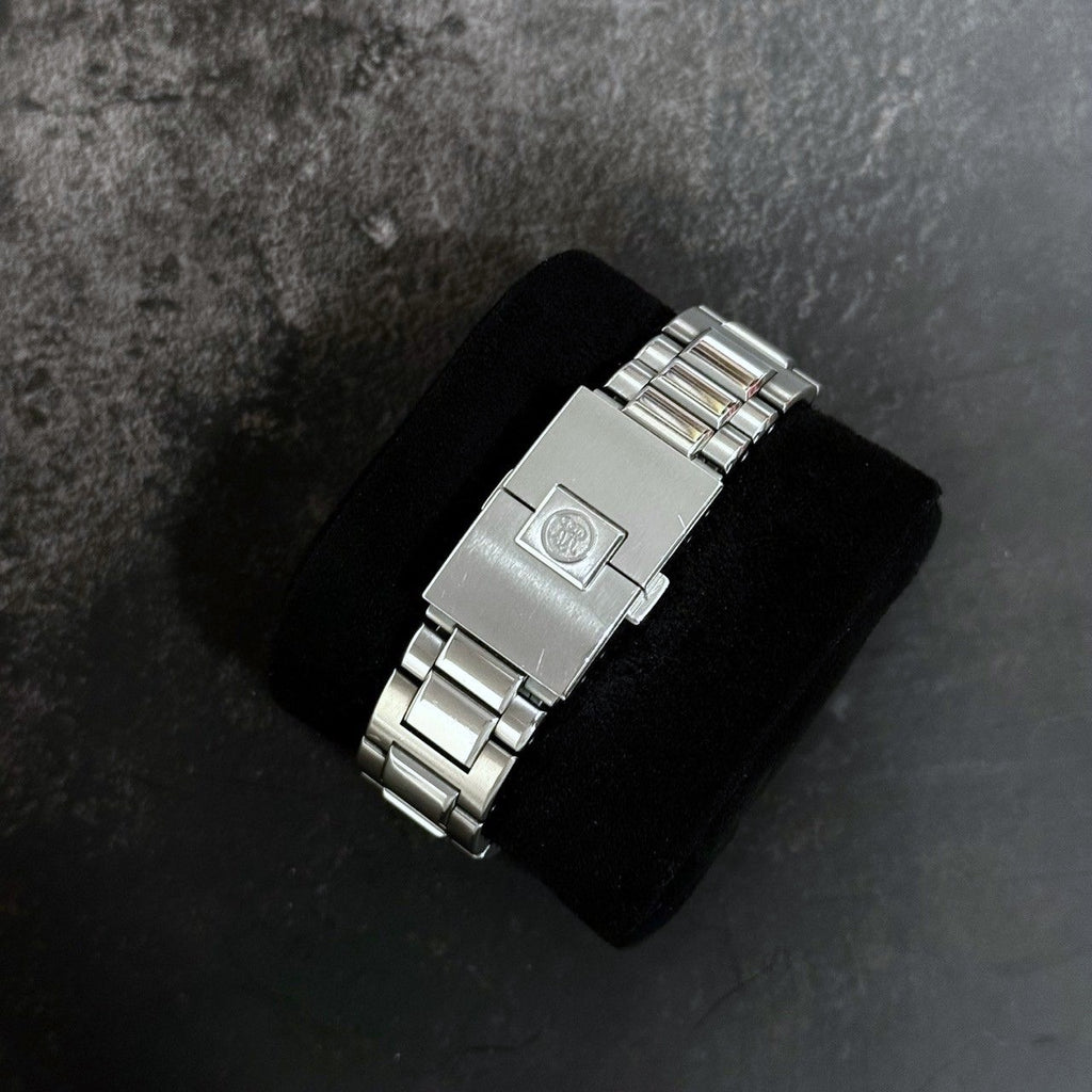 Ball Engineer Hydrocarbon DC3026A-SCJ-BK 男裝錶
